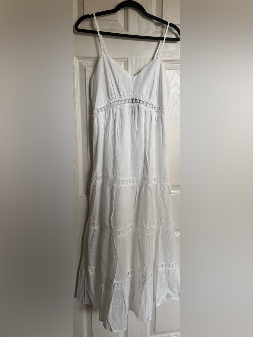NWOT White Maxi Dress with Lace Details, Spaghetti Straps, 100% Cotton, Size L